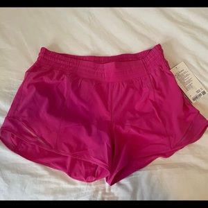 Lululemon Hotty Hot HR Shorts, 4” lined